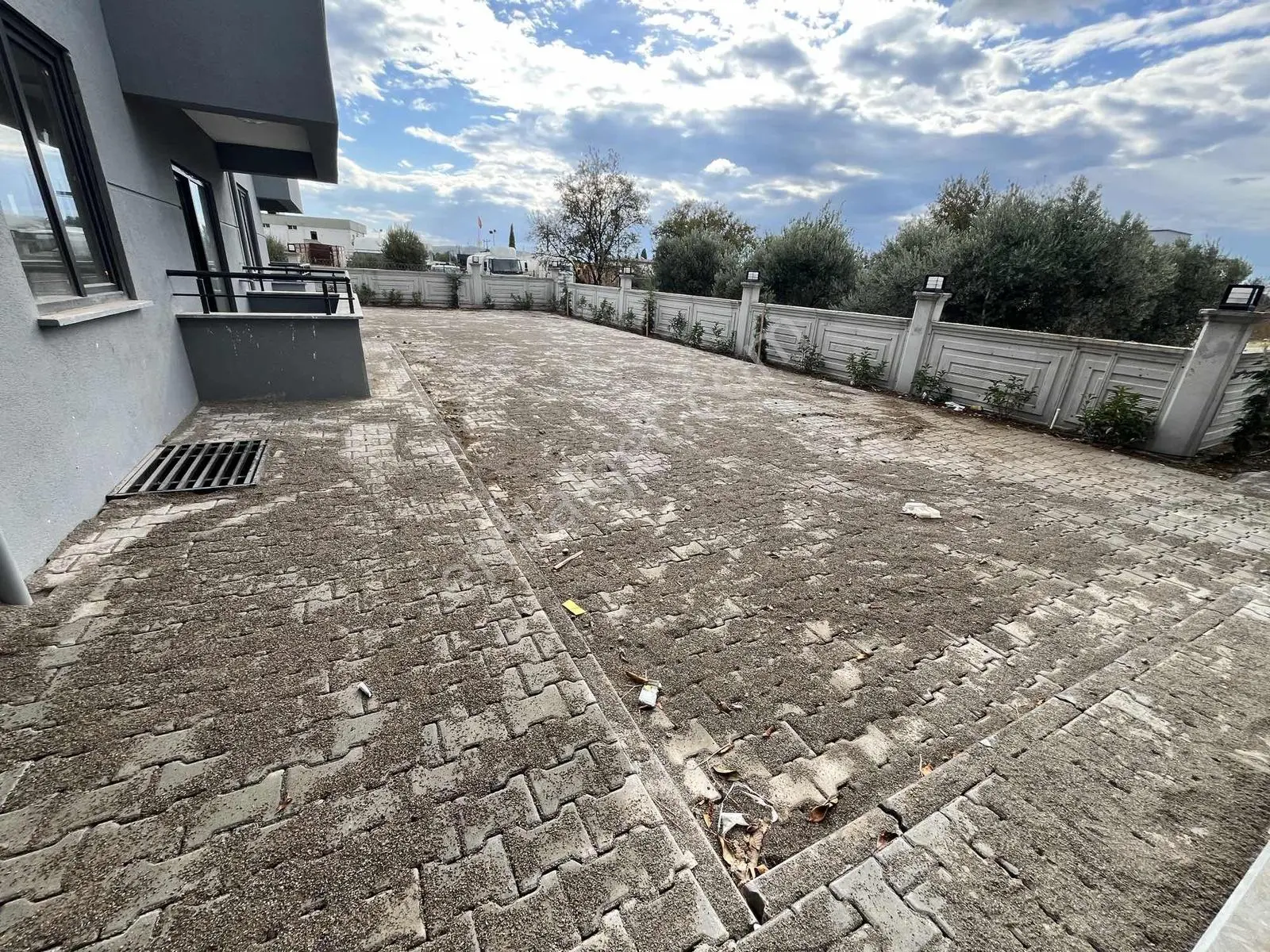 Bağdel Emlaktan Uygun Fiyata Satılık Kaliteli 1+1 Daire — fotoğraf 5