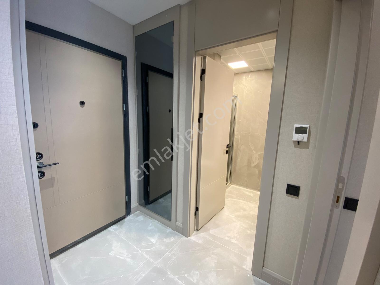 Öveçler Lizbon Cad.menekşe Yapı Botanik Sitesinde Satılık 1+1 — fotoğraf 9