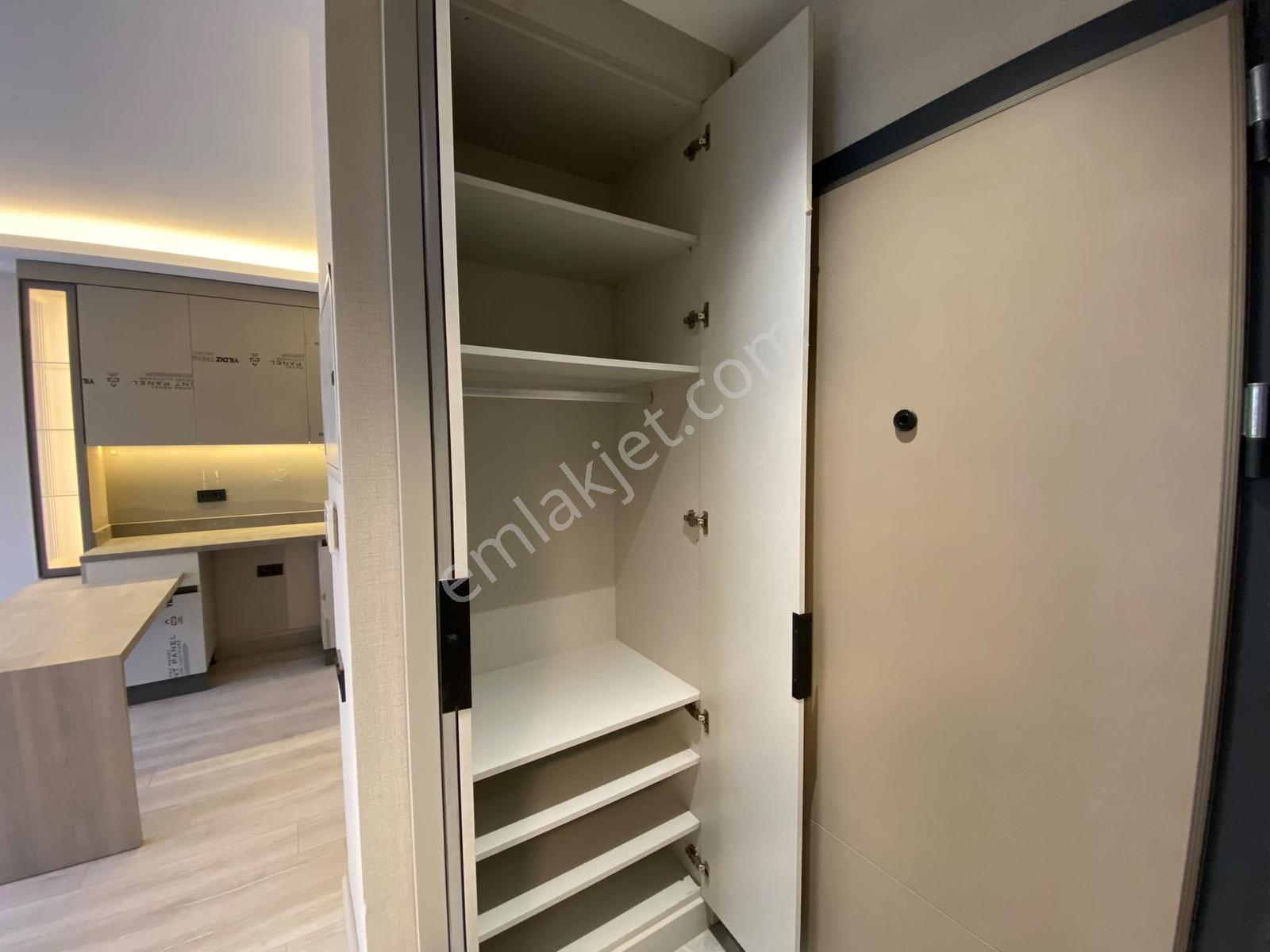 Öveçler Lizbon Cad.menekşe Yapı Botanik Sitesinde Satılık 1+1 — fotoğraf 11