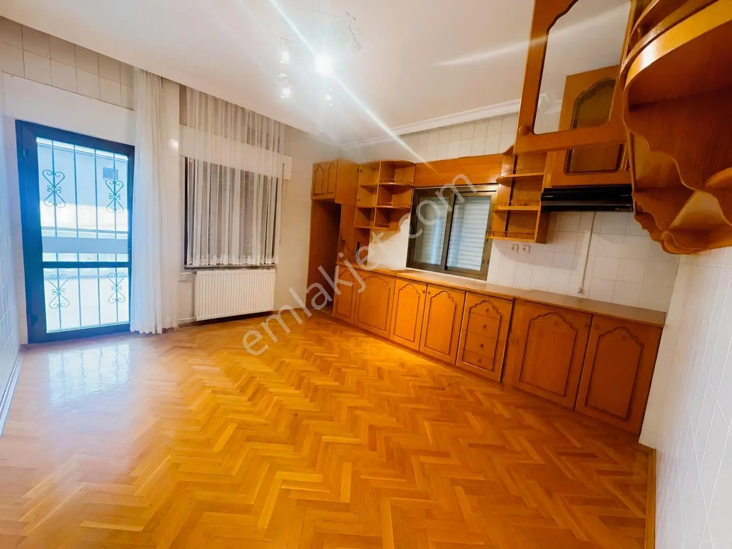 Ambarcı'dan Korutürkte,geniş Kullanımlı Satılık Villa — fotoğraf 7