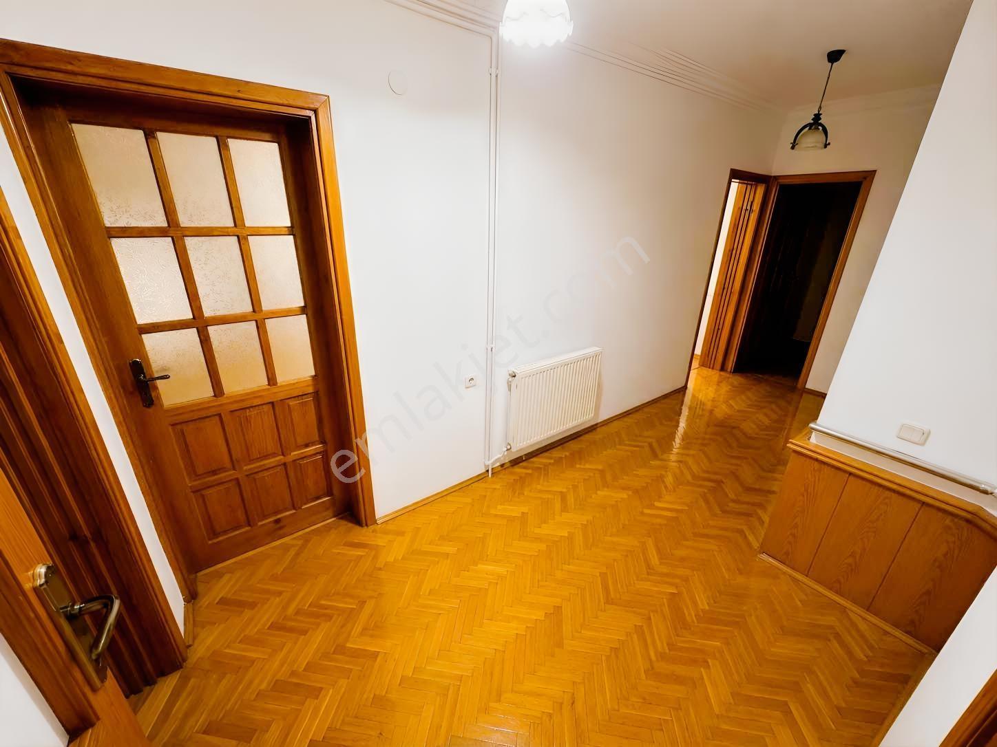Ambarcı'dan Korutürkte,geniş Kullanımlı Satılık Villa — fotoğraf 10