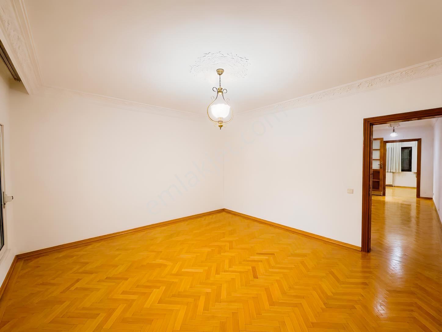 Ambarcı'dan Korutürkte,geniş Kullanımlı Satılık Villa — fotoğraf 14