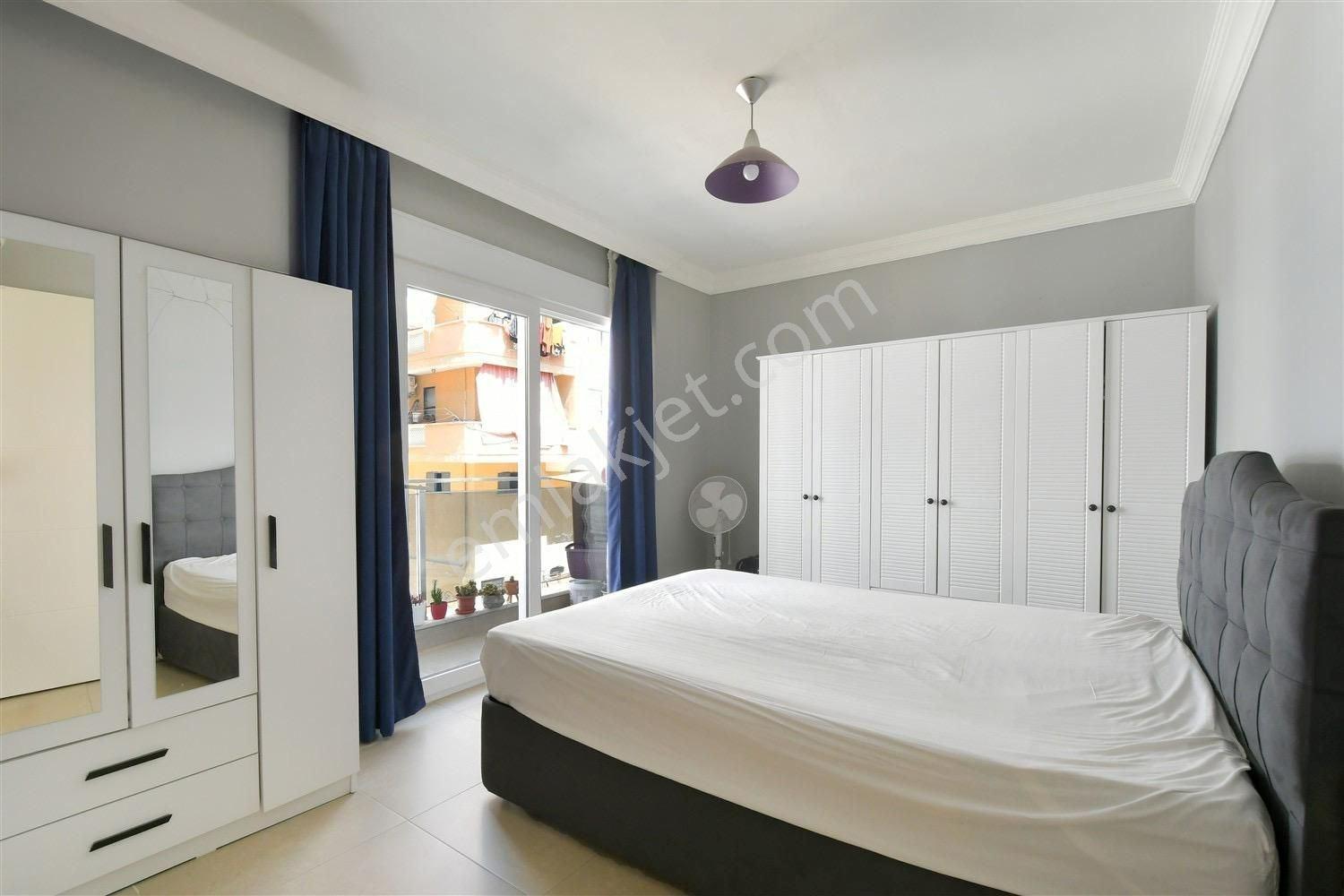 Alanya Cleopatrada İkamete Uygun Denize 350 M Sıfır Lüks Eşyalı 1+1 Daire — fotoğraf 4