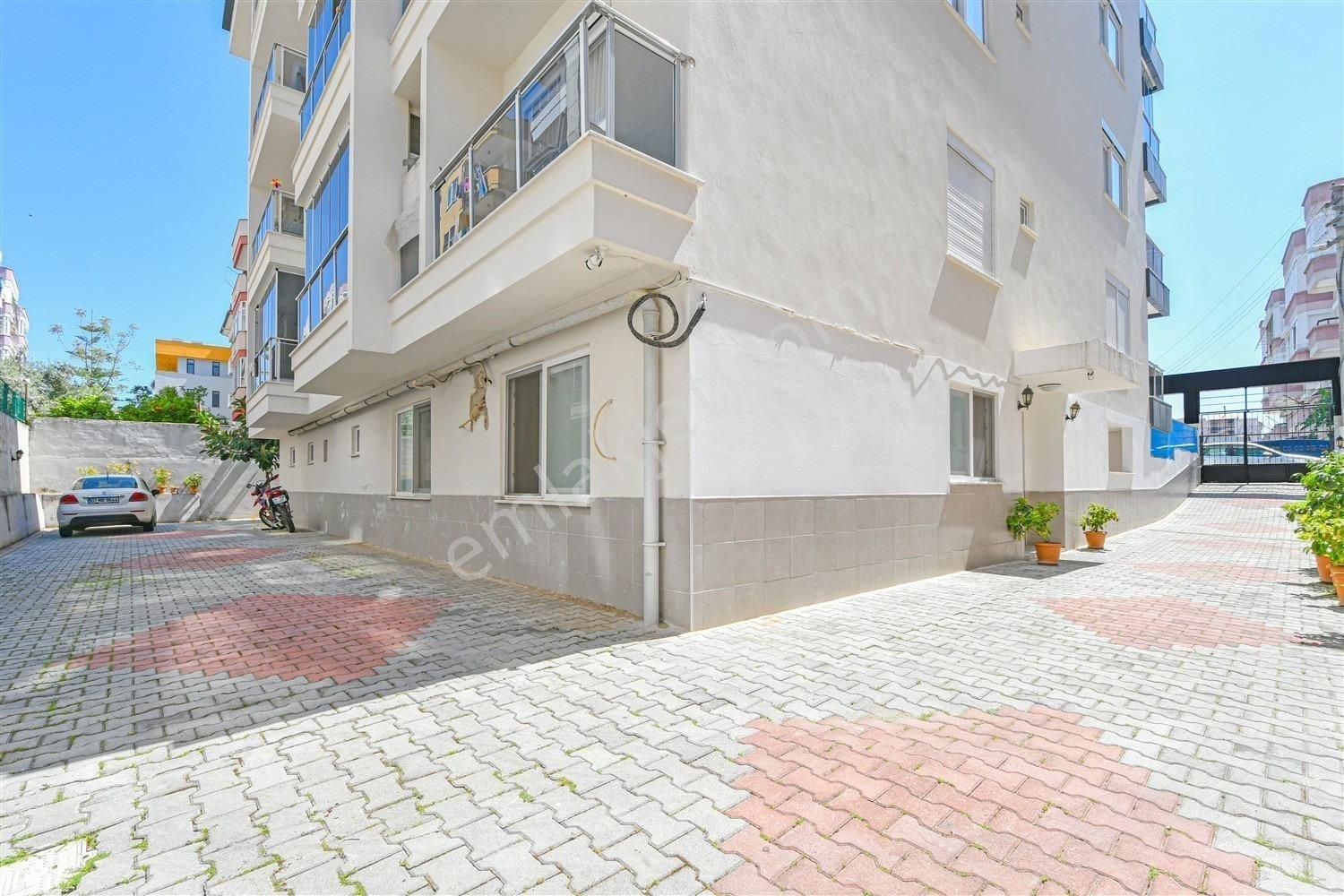 Alanya Cleopatrada İkamete Uygun Denize 350 M Sıfır Lüks Eşyalı 1+1 Daire — fotoğraf 9