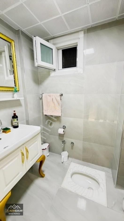 Altın Emlak Satıyor! Esenyurtta 4 Katlı Lüks Villa! — fotoğraf 6