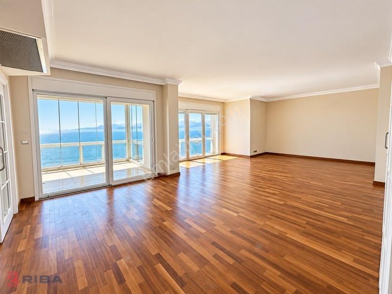 Fenerde Full Deniz Manzaralı 4+1 Satılık Daire — fotoğraf 5