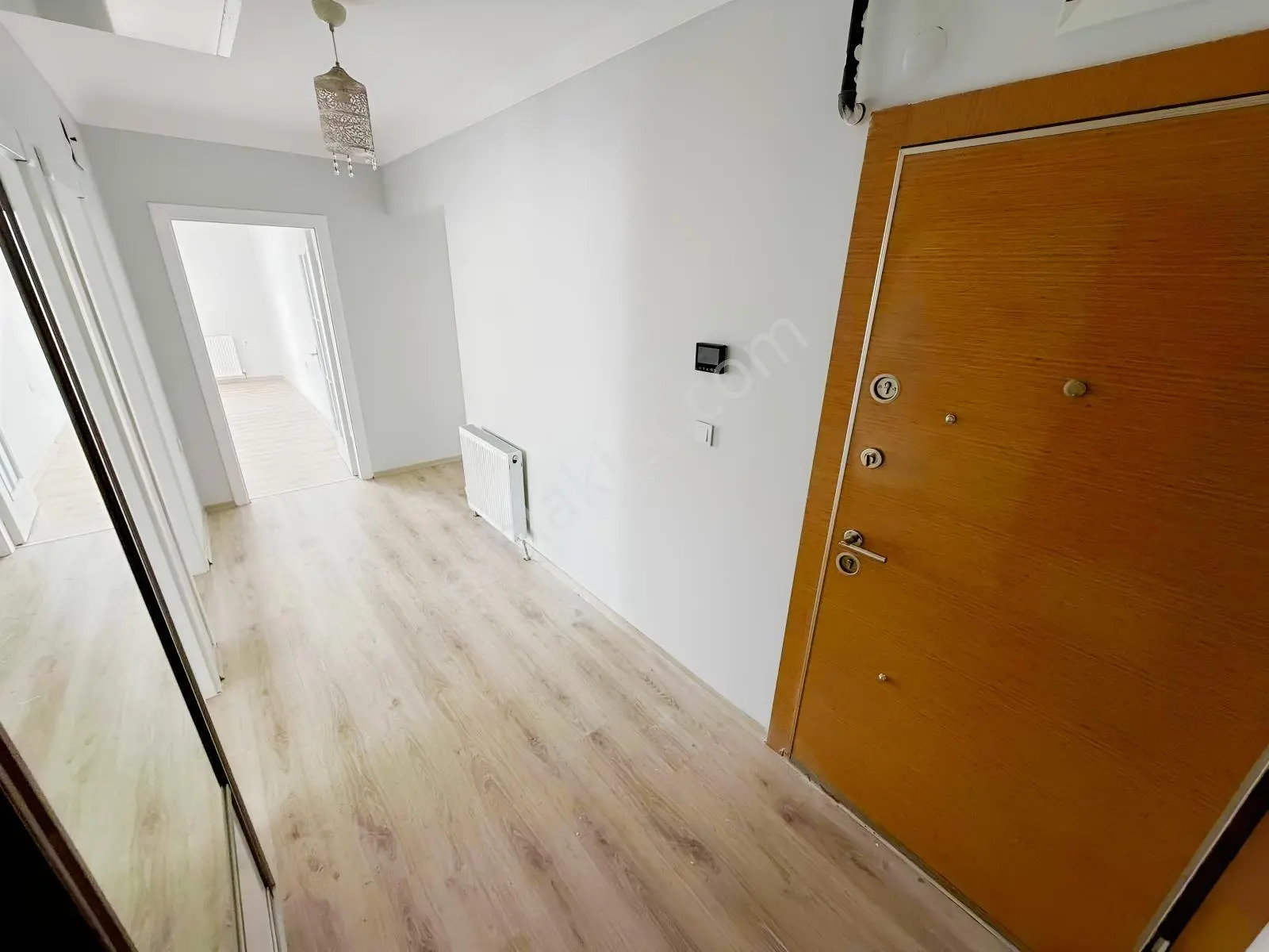 Eminevime Uygun Kredi Sorunu Yok ! Park Yanı Teras Balkonlu 3+1 — fotoğraf 29