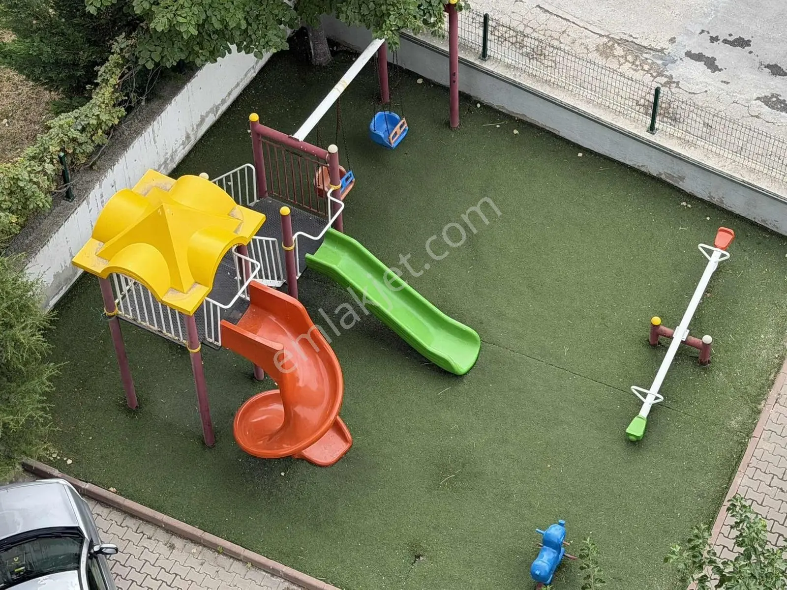 Eminevime Uygun Kredi Sorunu Yok ! Park Yanı Teras Balkonlu 3+1 — fotoğraf 47