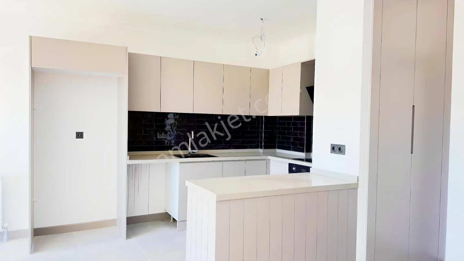 Sasalı Passa Riva En Güzel Cephe Satılık3+1 Dublex Bahçeli Daire — fotoğraf 7