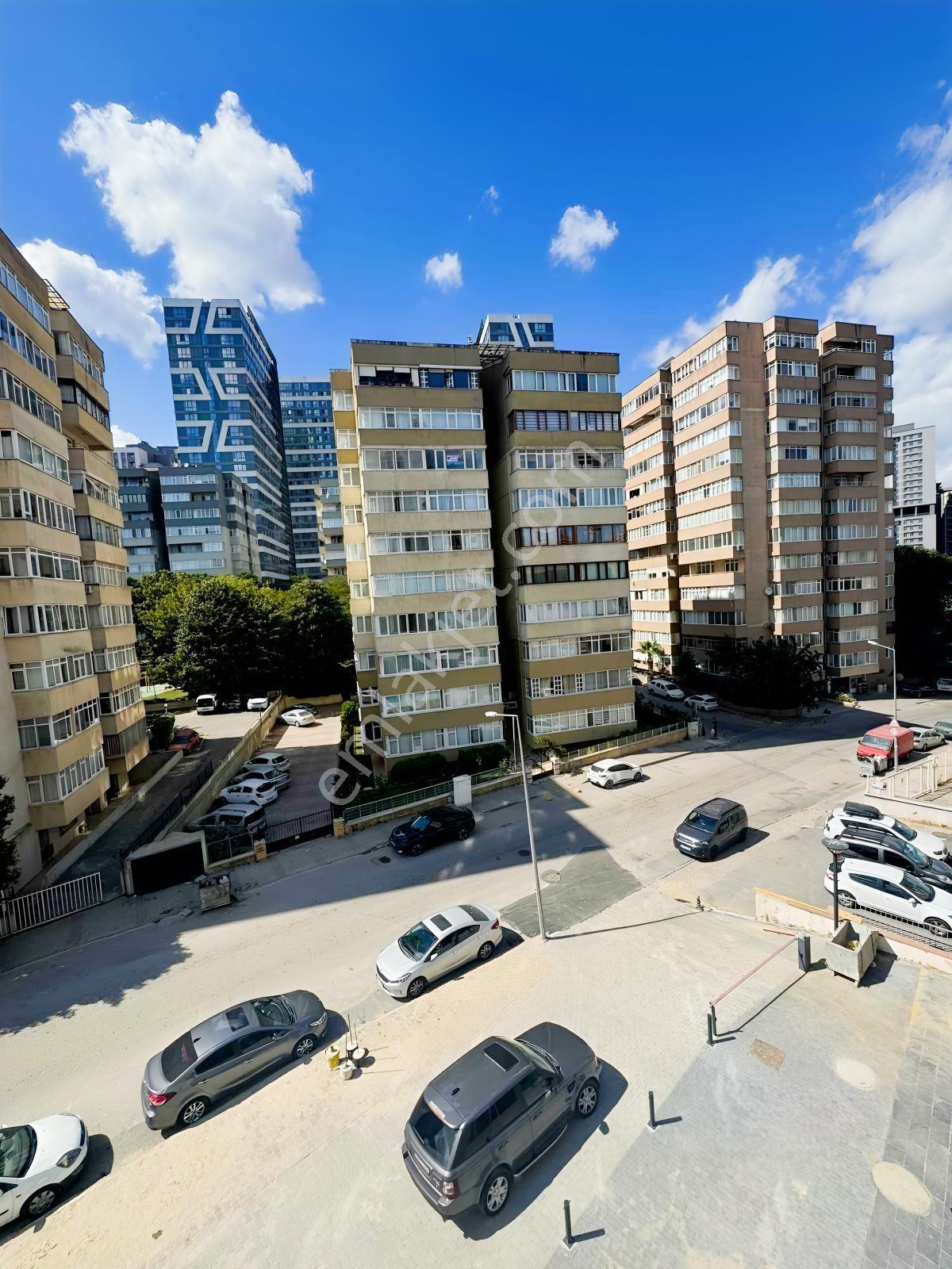 Merdivenköy Kiptaş Satılık 2+1 — fotoğraf 11
