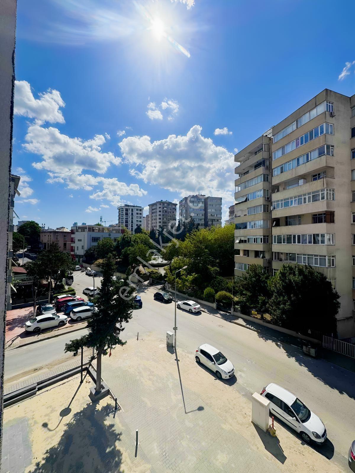 Merdivenköy Kiptaş Satılık 2+1 — fotoğraf 15