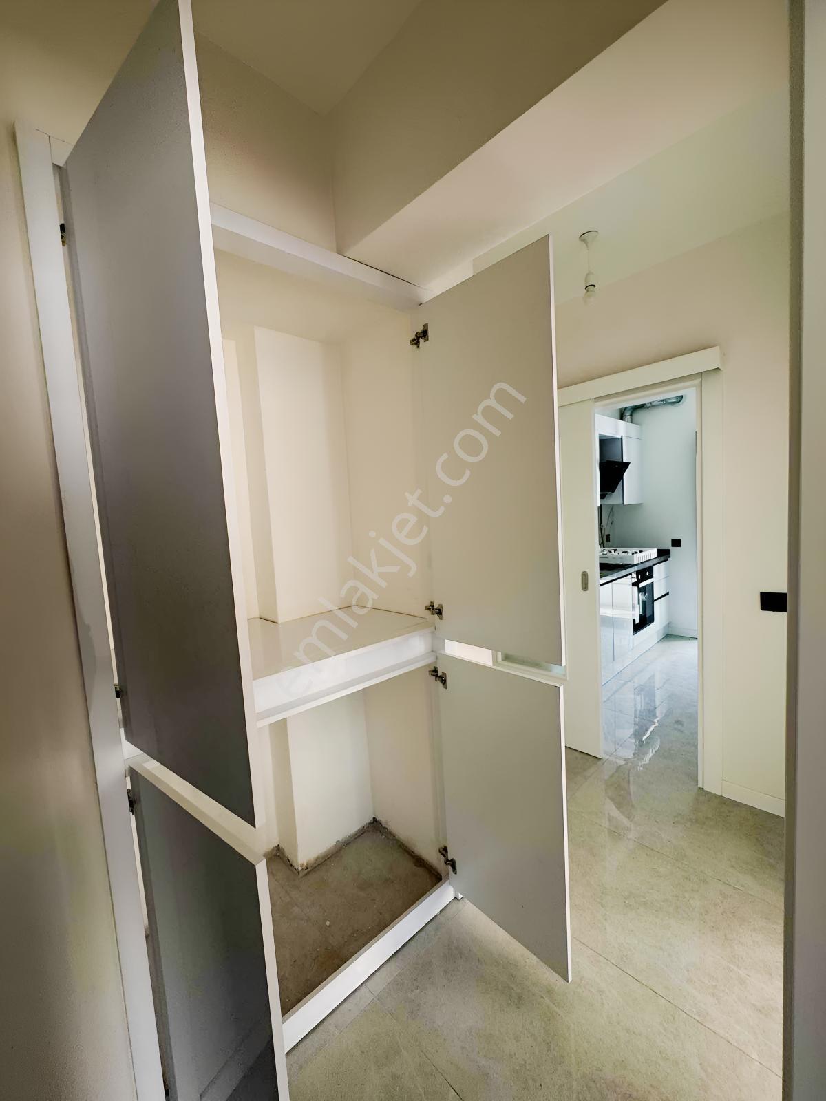 Merdivenköy Kiptaş Satılık 2+1 — fotoğraf 22