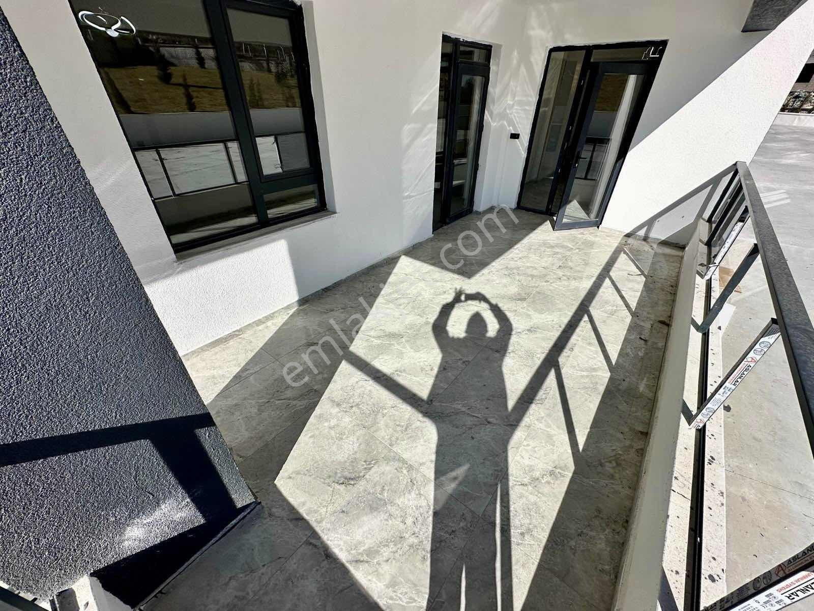 Eryaman Susuz'da İskanı Alınmış Kapalı Otopark Çocuk Parklı 4+1 — fotoğraf 10