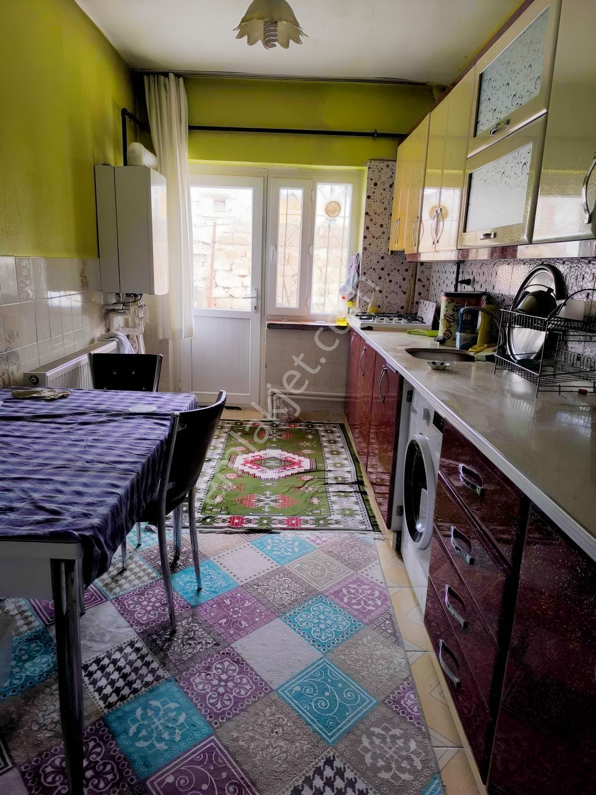 Saray Emlak'tan Niğde İlhanlı Mah. 3+1 Mustakil Tadında Daire — fotoğraf 13