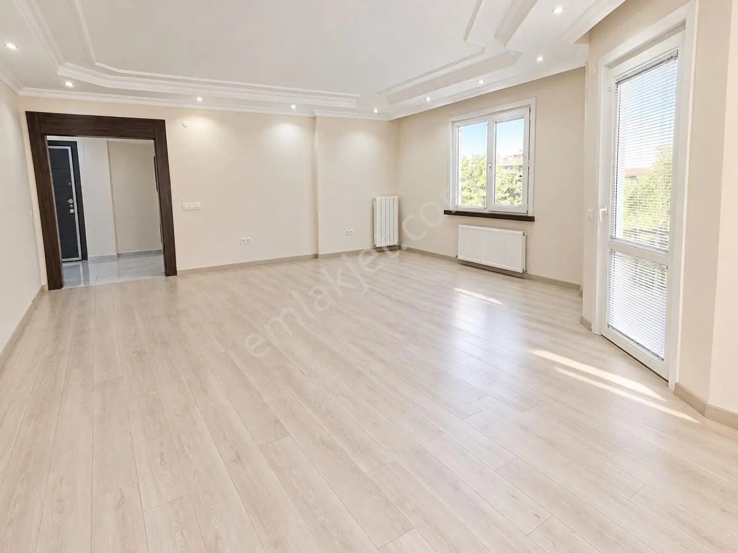 Basınköy'de Müstakil Tadında, Güney Cephe Bahçe Katı 3+1 170m2 — fotoğraf 6