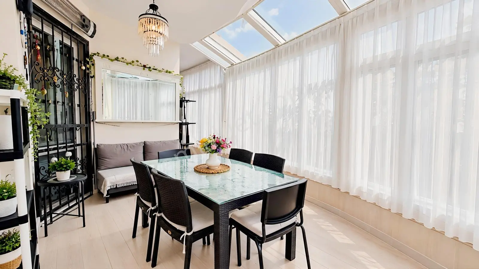 Basınköy'de Müstakil Tadında, Güney Cephe Bahçe Katı 3+1 170m2 — fotoğraf 7
