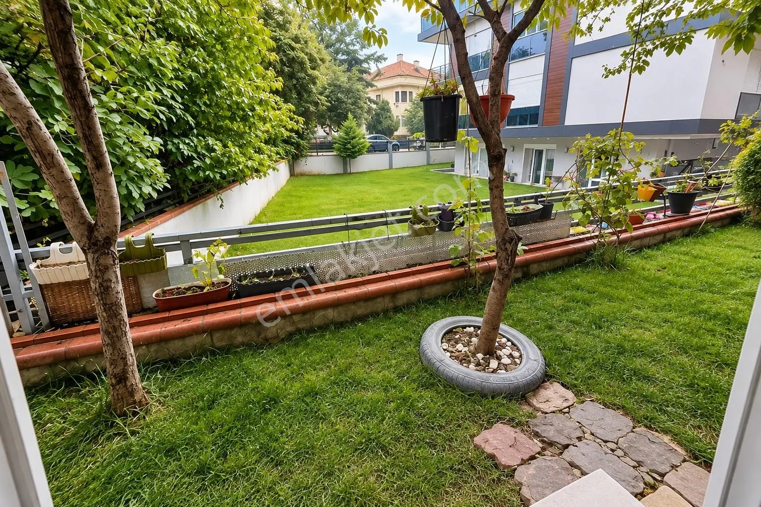 Basınköy'de Müstakil Tadında, Güney Cephe Bahçe Katı 3+1 170m2 — fotoğraf 31