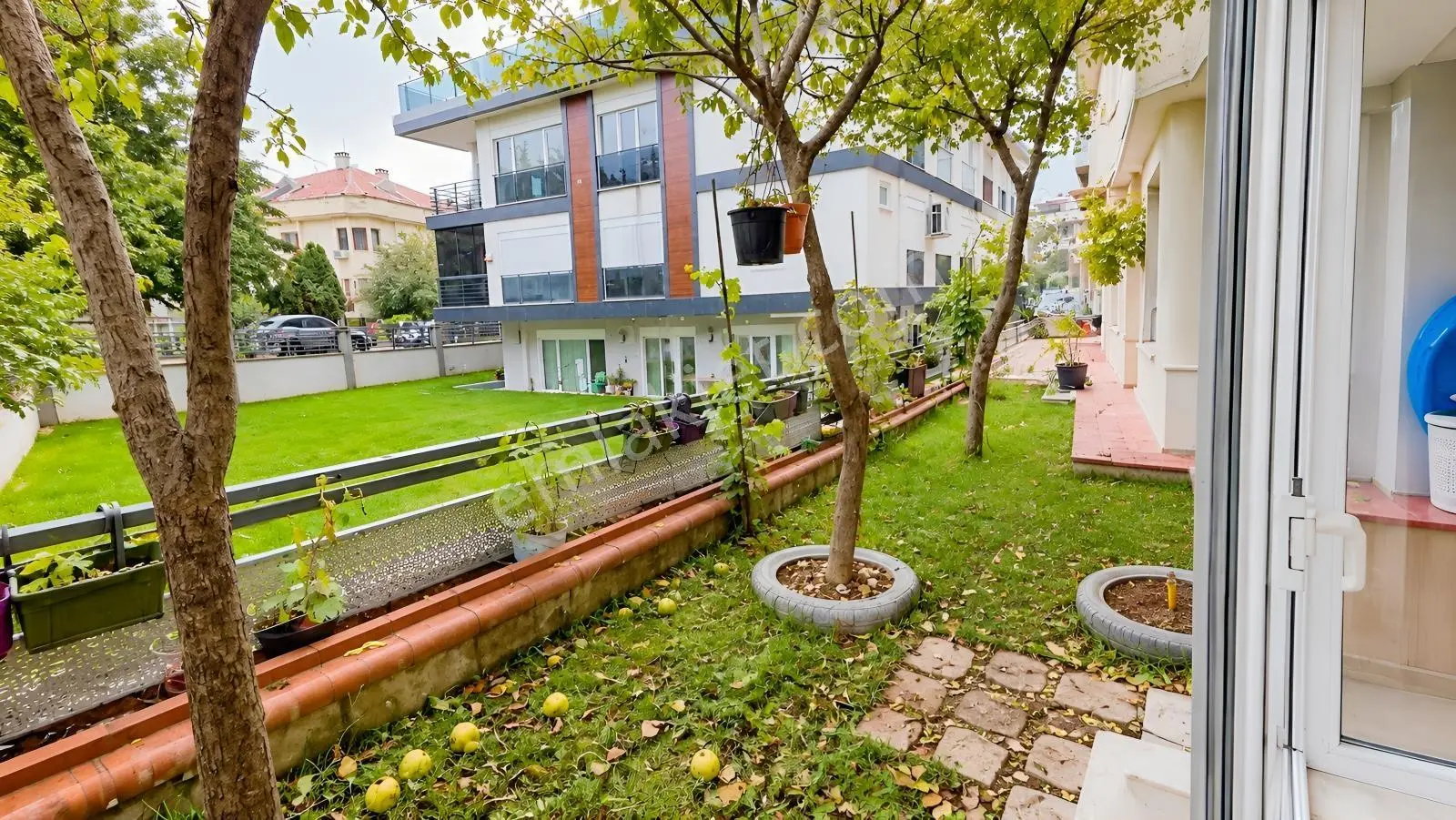 Basınköy'de Müstakil Tadında, Güney Cephe Bahçe Katı 3+1 170m2 — fotoğraf 34