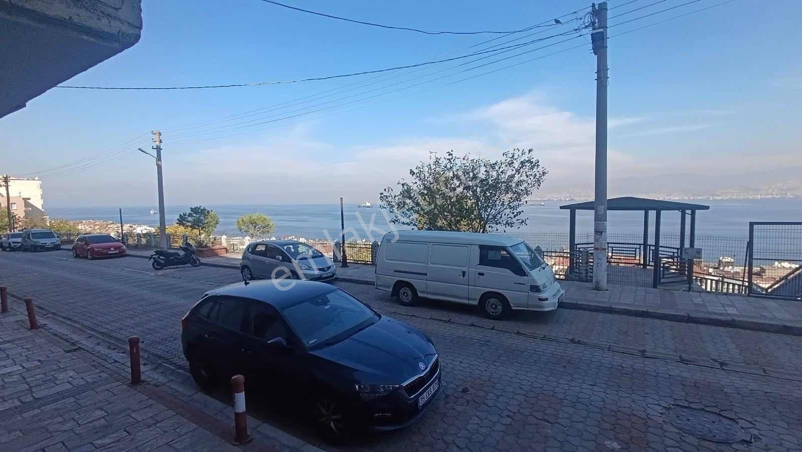 Ş.nihatbey Caddesinde 2+1 Düz Giriş Bahçeli Masrafsız Daire — fotoğraf 18