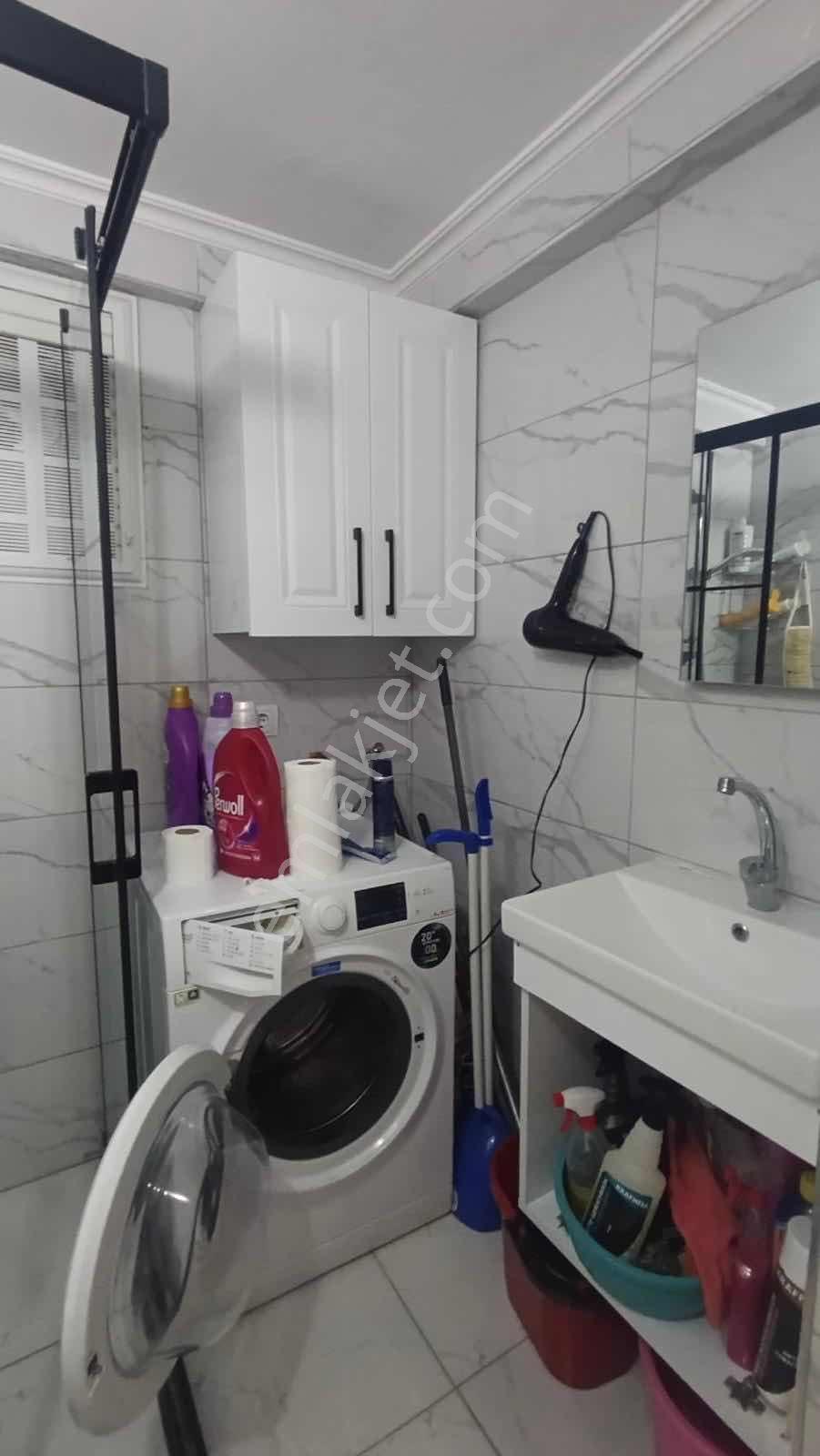 Ş.nihatbey Caddesinde 2+1 Düz Giriş Bahçeli Masrafsız Daire — fotoğraf 20