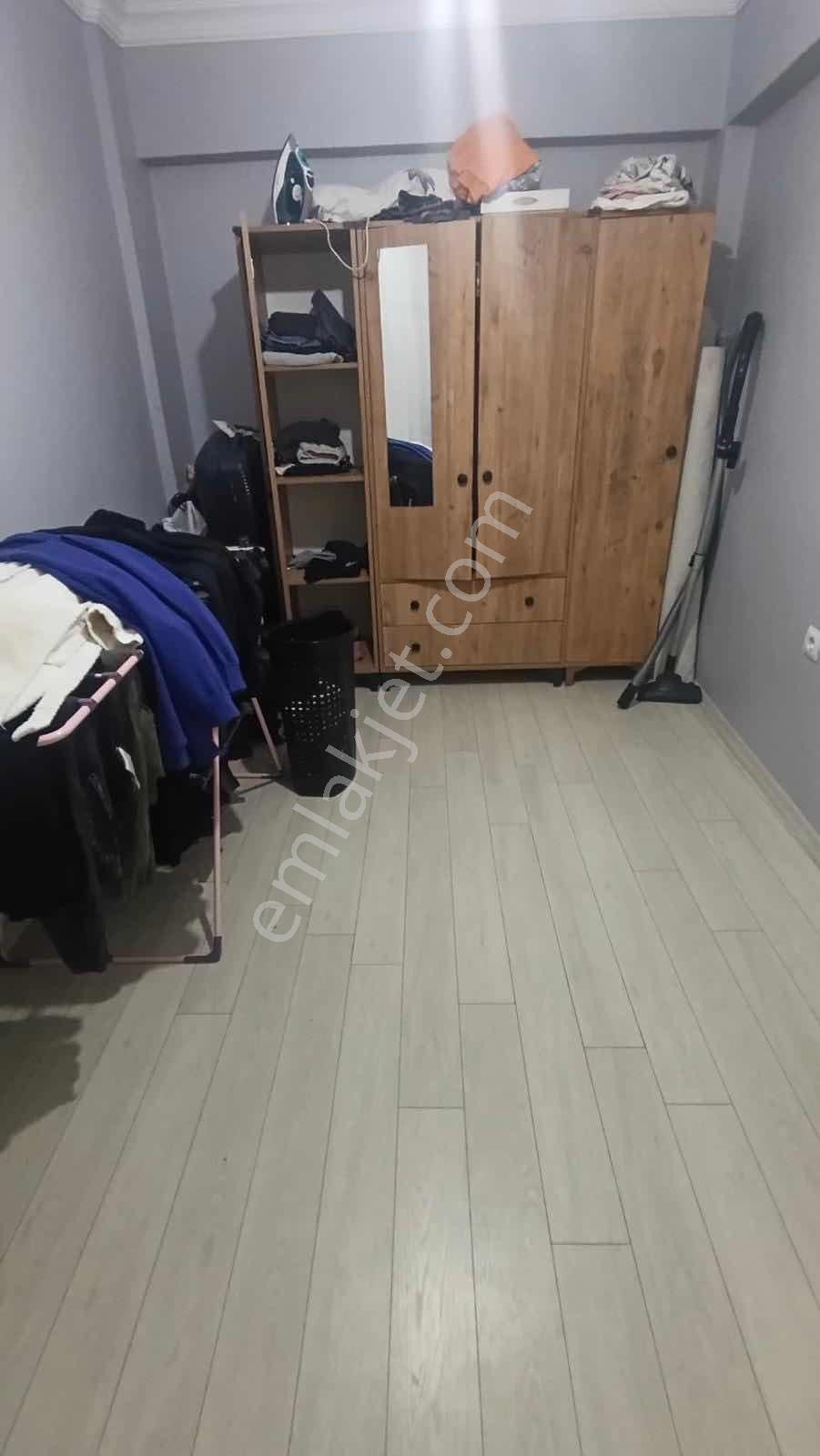 Ş.nihatbey Caddesinde 2+1 Düz Giriş Bahçeli Masrafsız Daire — fotoğraf 25