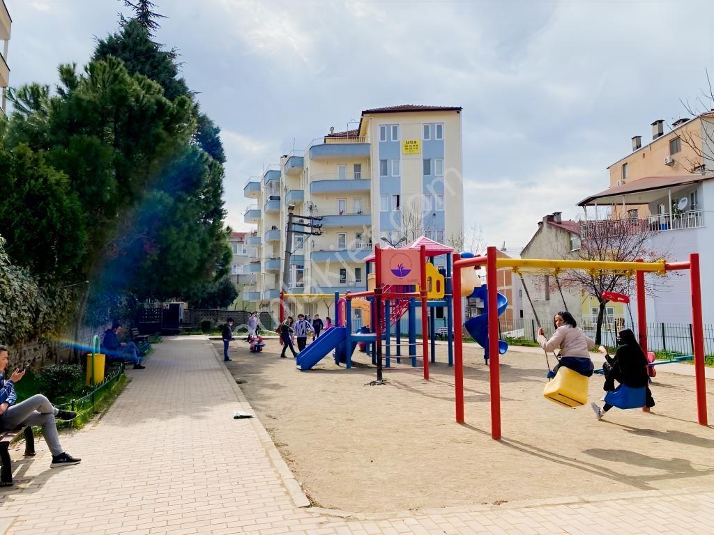 Hüdavendigarda Manzaralı Satılık 3+1 Daire — fotoğraf 5