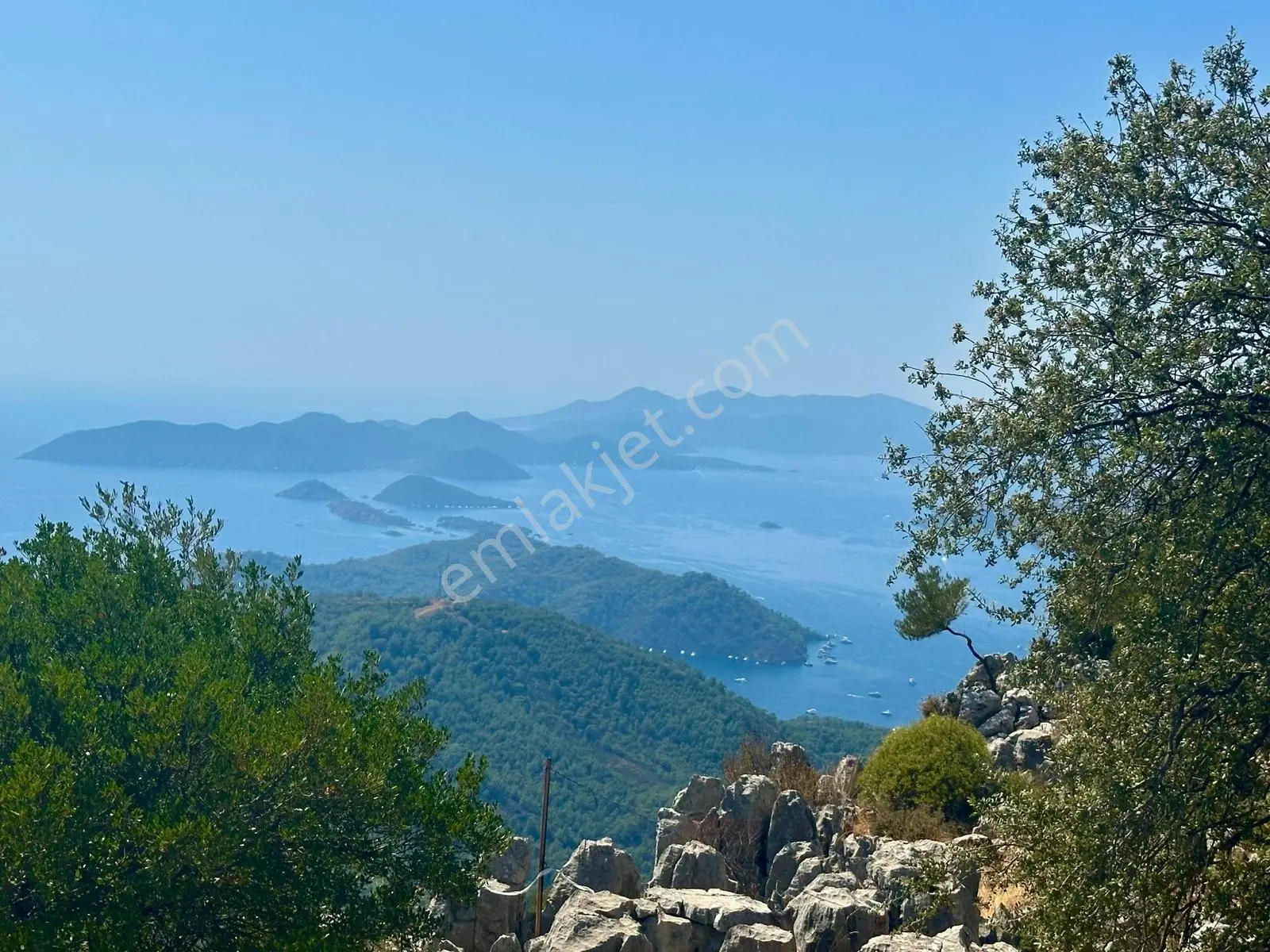 Ayşe Şengün'den Göcek'de Deniz Manzaralı Satılık Tarla — fotoğraf 4