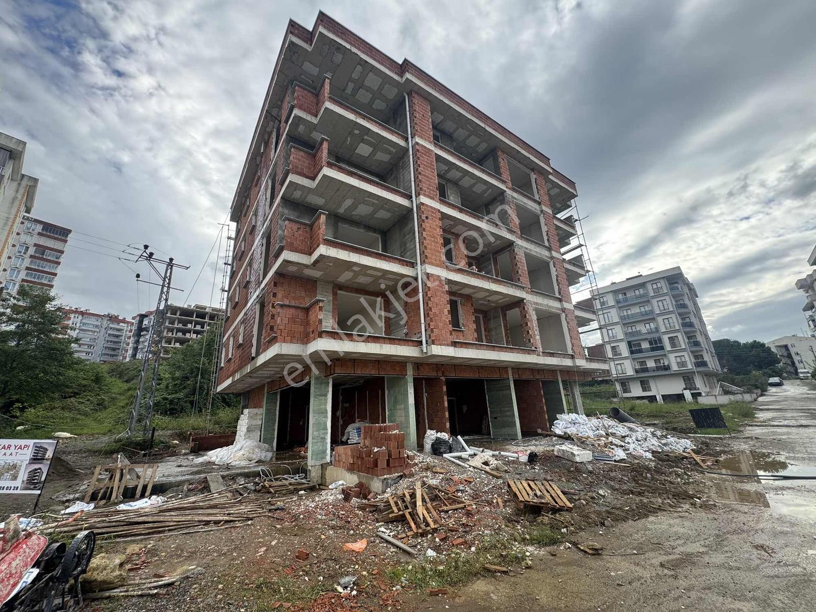 Piraziz,in Merkezinde Her Odası Deniz Manzaralı Satılık 2+1daire — fotoğraf 9