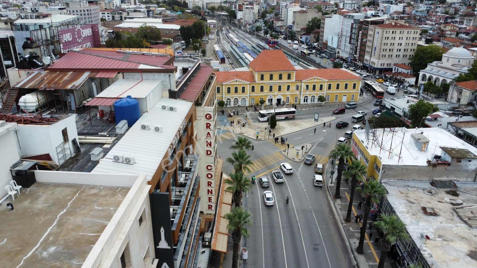 Basmane'de 424 M² Köşe Parsel | 8 Kat İmarlı Otel Arsası — fotoğraf 17