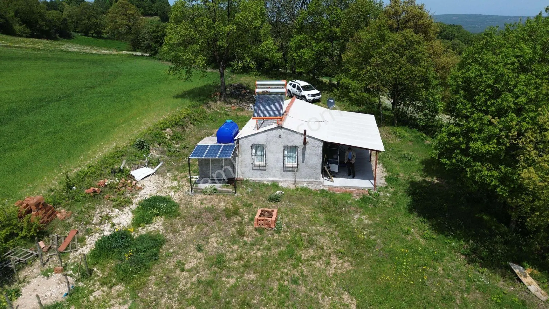 8.300 M2 Satılık Bağ Evi Ve Tarla. Keşif Arazi. Balıkesir Gönen. 25 M2 Bağ Evi Bulunmaktadır. Gü — fotoğraf 2