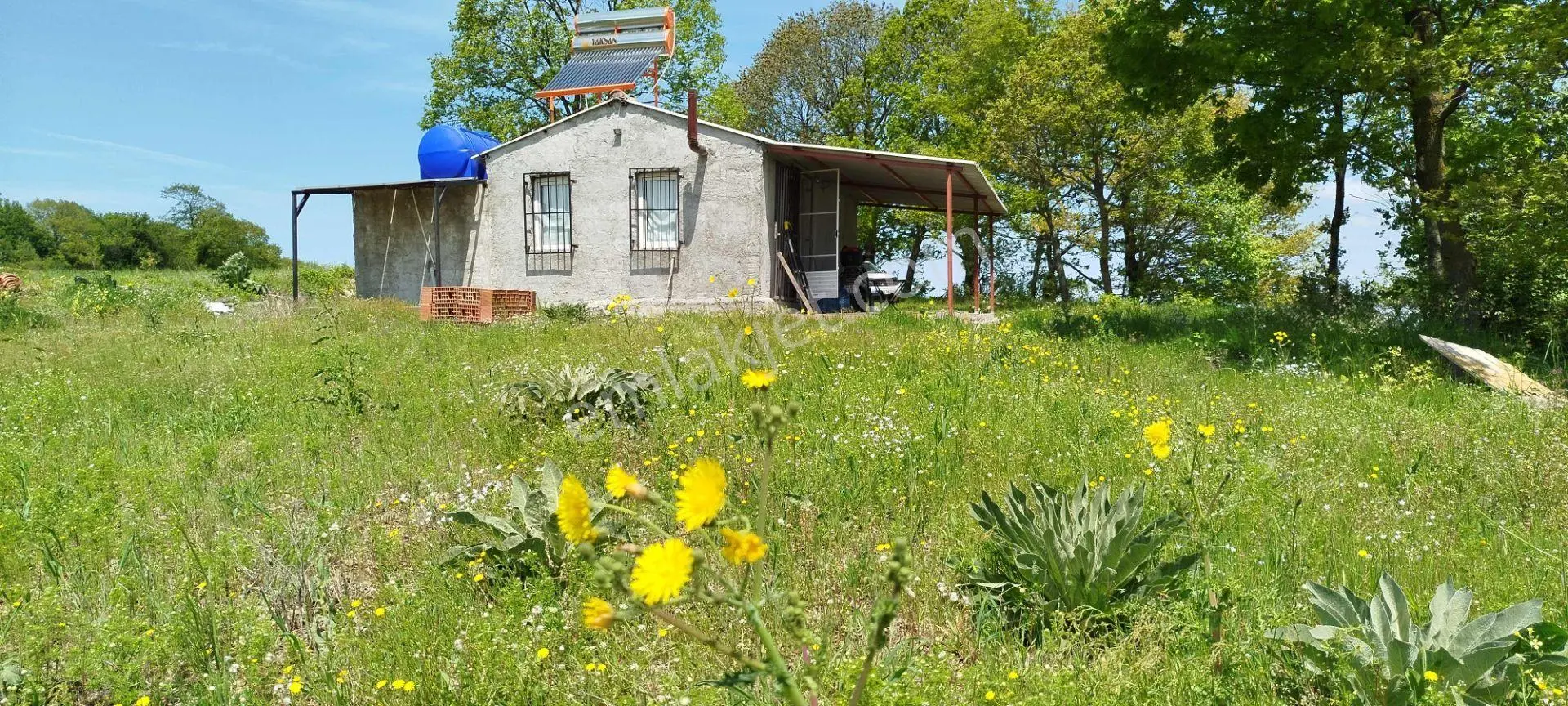 8.300 M2 Satılık Bağ Evi Ve Tarla. Keşif Arazi. Balıkesir Gönen. 25 M2 Bağ Evi Bulunmaktadır. Gü — fotoğraf 3