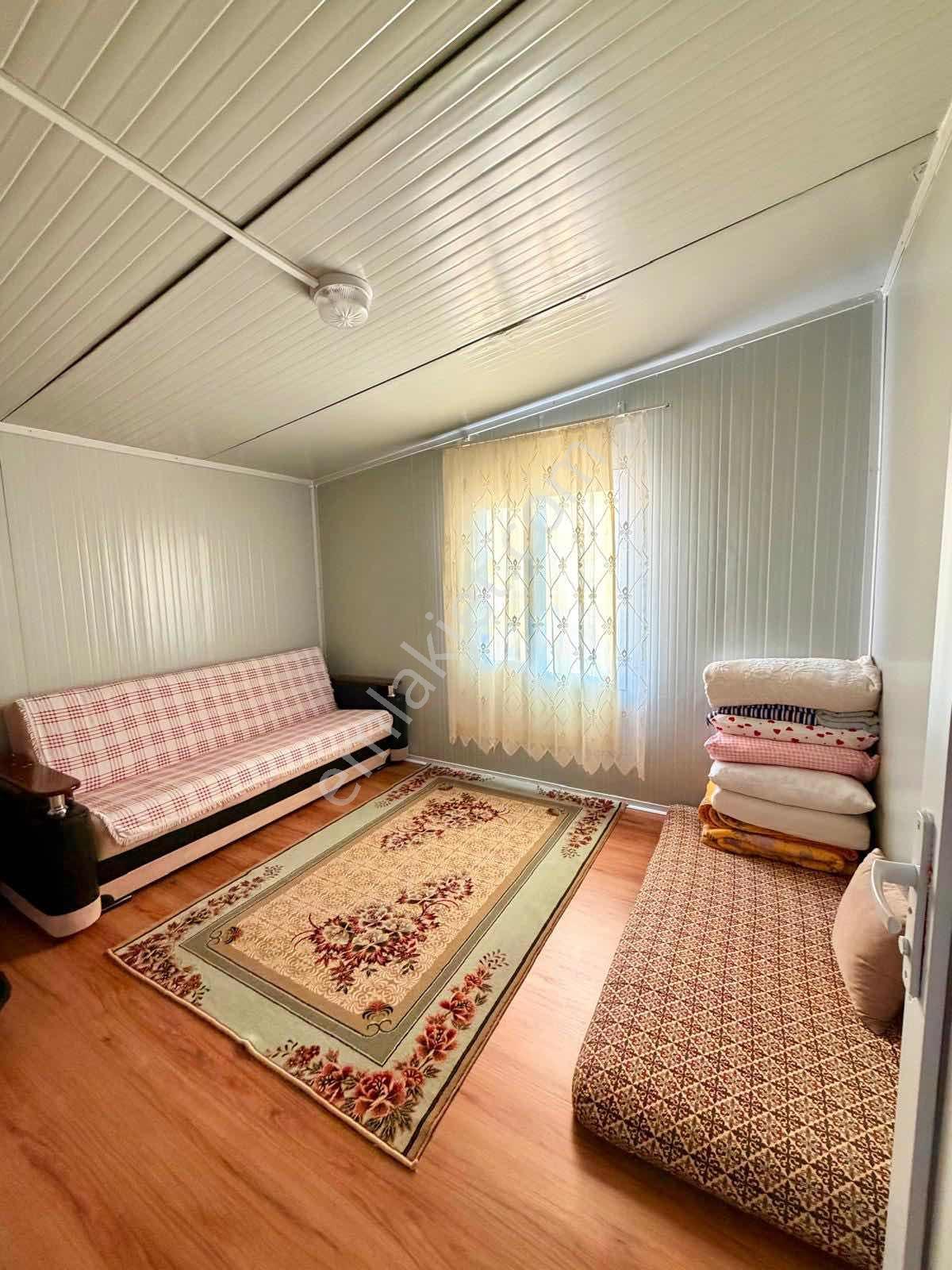 Tavas Garipköy'de İçerisnde Ev Olan 3.300 M2 Tarlamız — fotoğraf 13