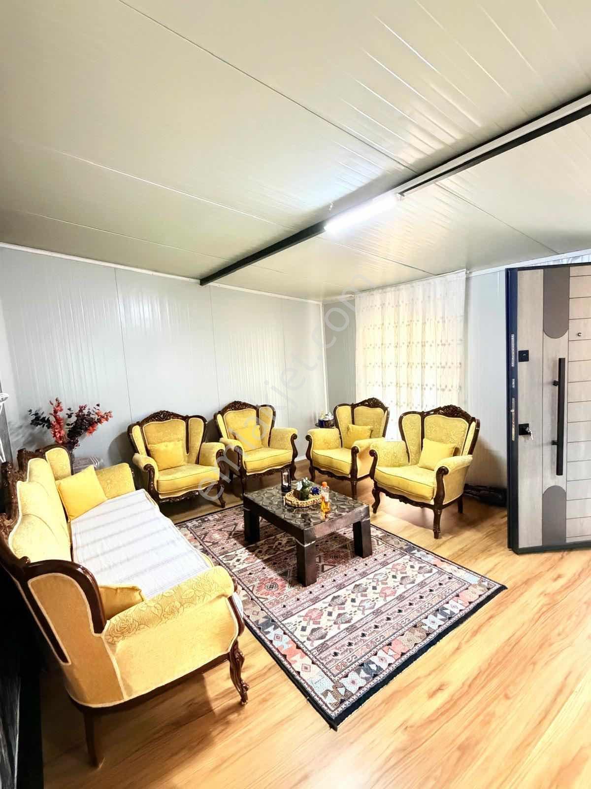 Tavas Garipköy'de İçerisnde Ev Olan 3.300 M2 Tarlamız — fotoğraf 16