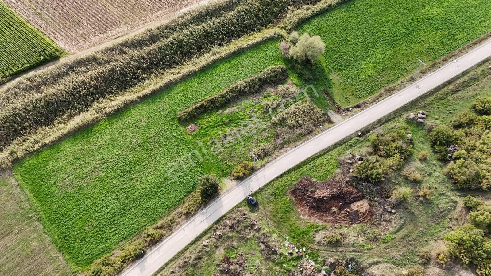 Bursadabul'dan Güllüce Mah.ana Asfalta Cephe 1.754m2 Tarla — fotoğraf 17