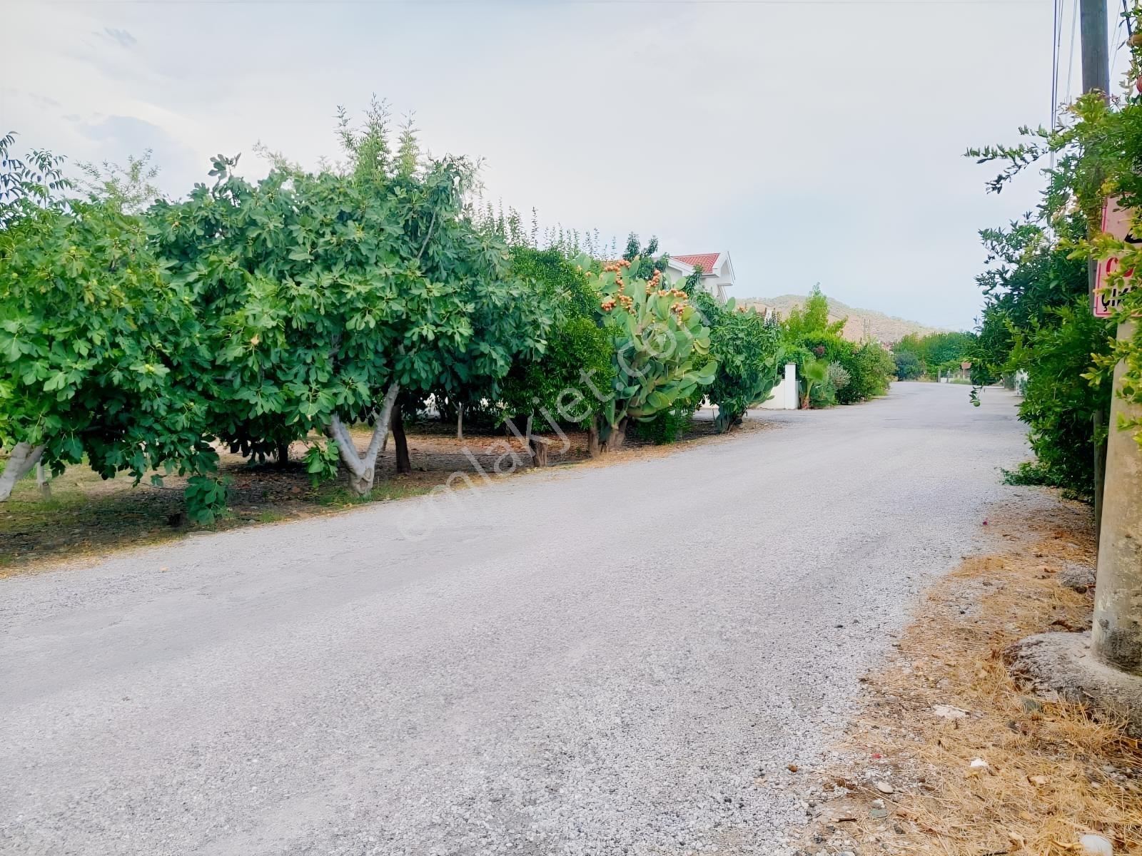 Ortaca Valibahçesinde 443 M² | Kaks 0,60 İmarlı Arsa — fotoğraf 14