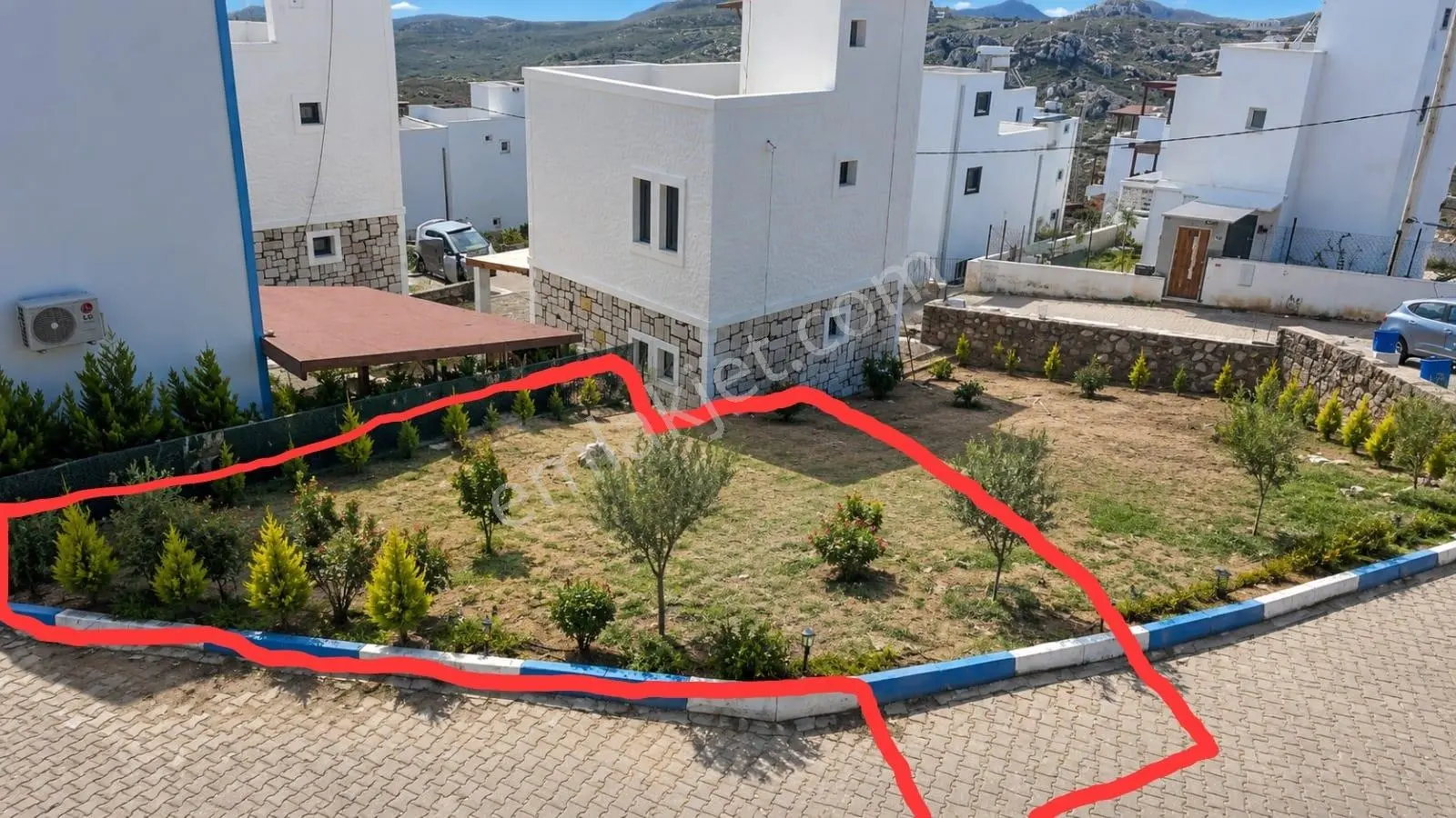 Yahşi'de 220 M2 İmarlı Ruhsatlı Arsa Kendi Villanı Kendin Yap ! — fotoğraf 2
