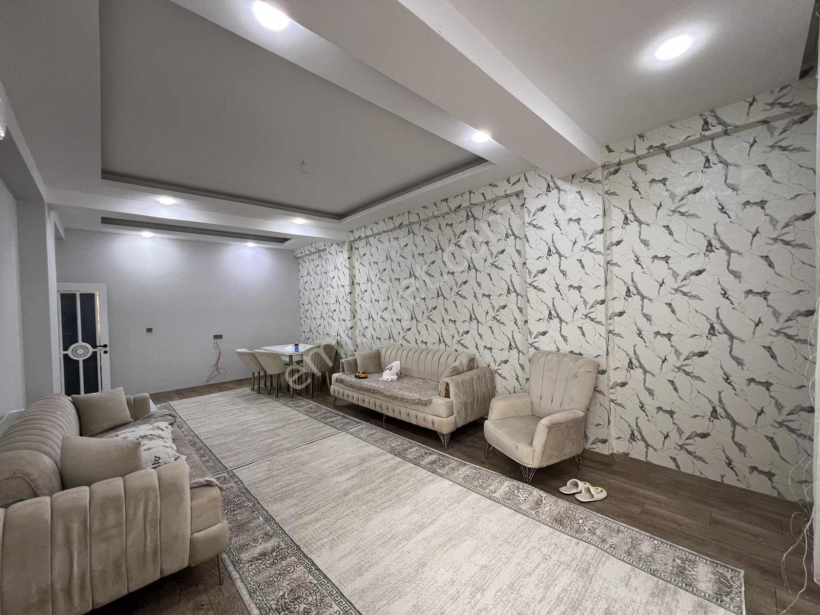 Gül Emlak'tan Beşer Gold'ta Satılık 3.5+1 Uygun Daire — fotoğraf 2