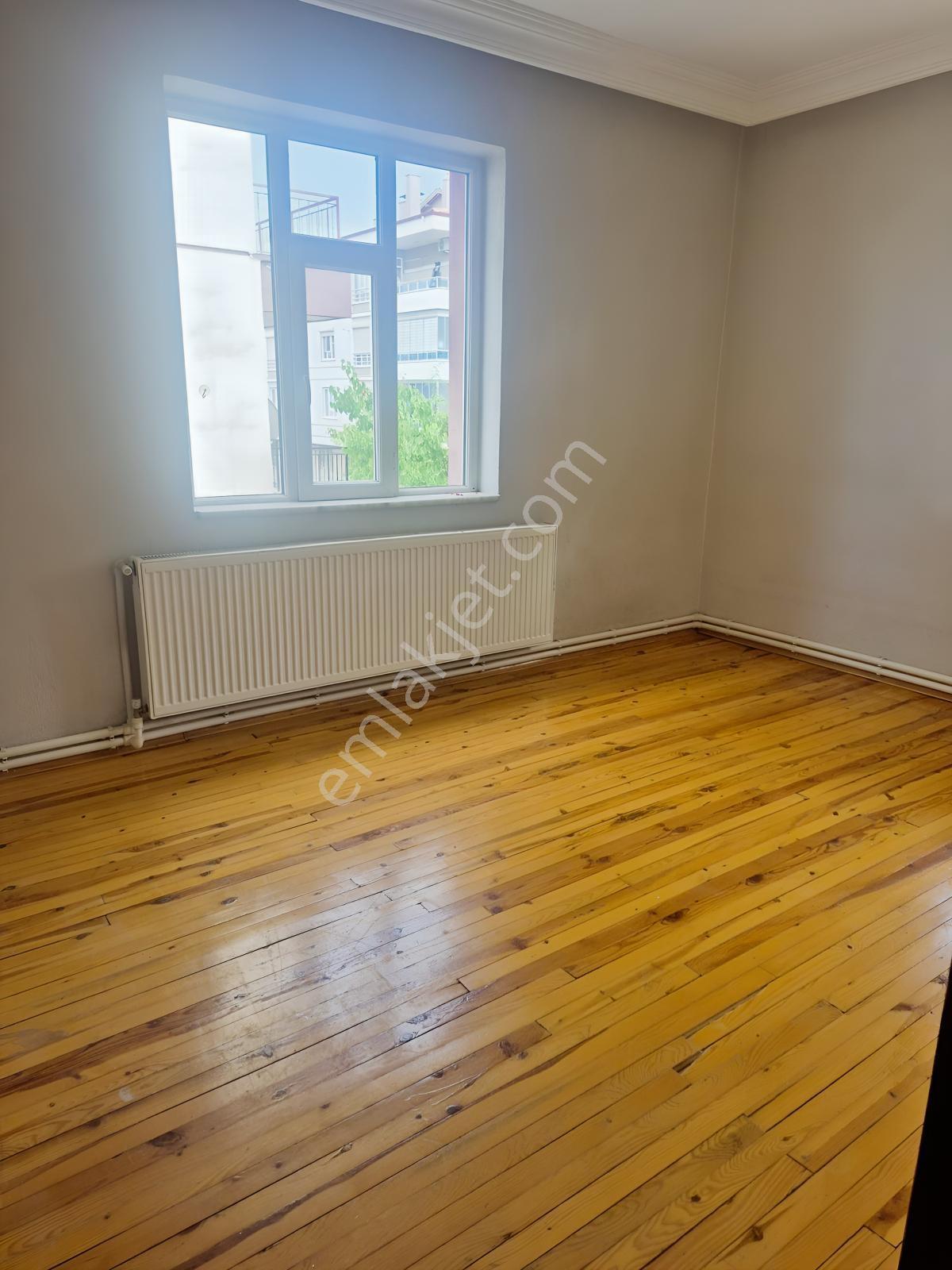 Parsana Mahallesinde 3+1 Ara Kat 100 M² Net Kiracılı Daire — fotoğraf 4