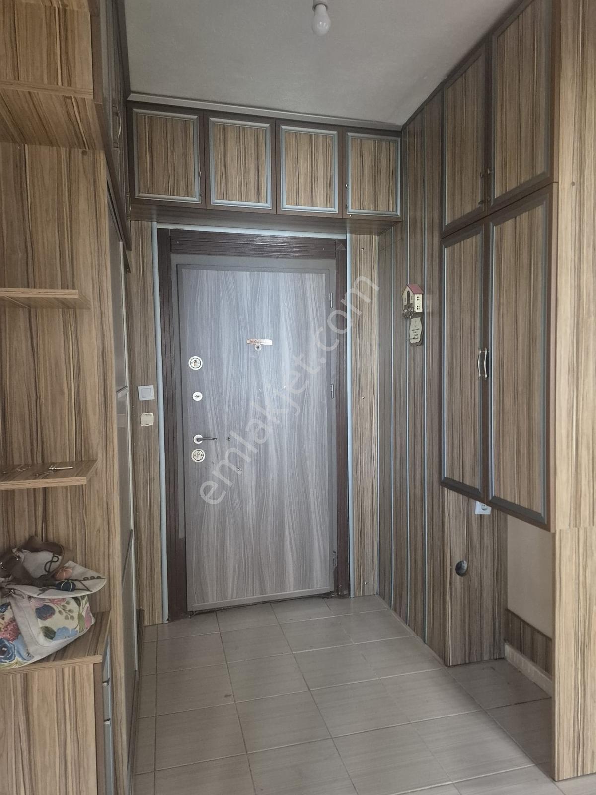 Parsana Mahallesinde 3+1 Ara Kat 100 M² Net Kiracılı Daire — fotoğraf 8