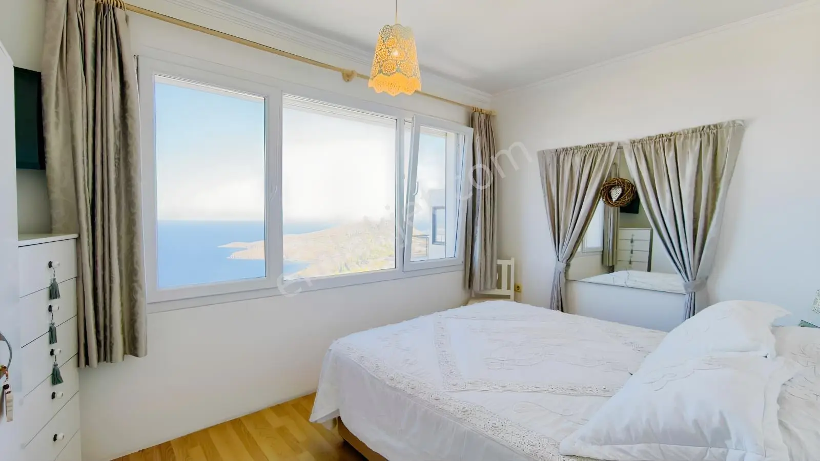 Yalıkavak Plajlı Sıtede 3+1 Buyuk Bahcelı Teraslı Vılla — fotoğraf 8