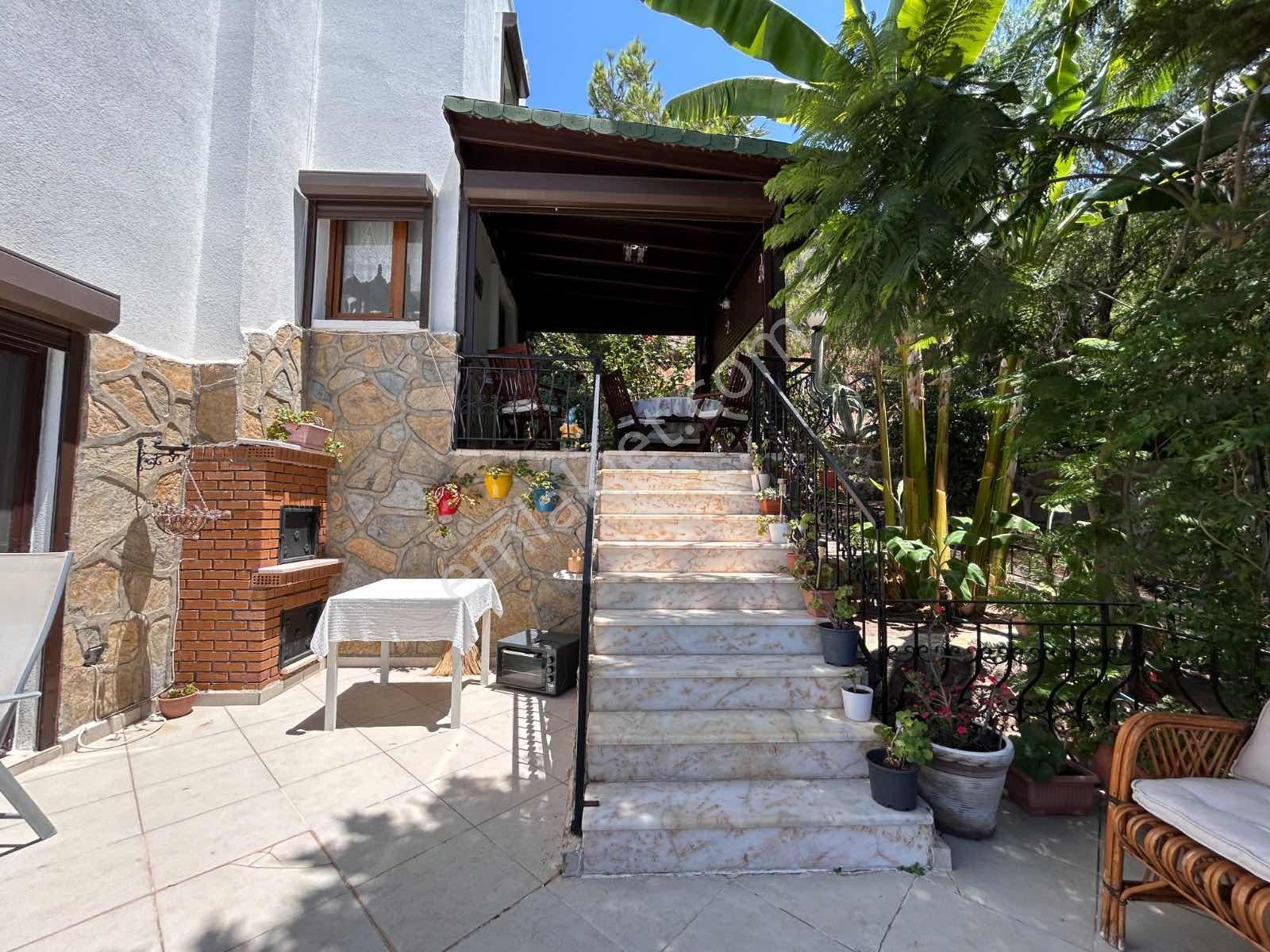 Bodrum Onurkent Sıtesınde Full Manzaralı 3+1 Vılla — fotoğraf 8