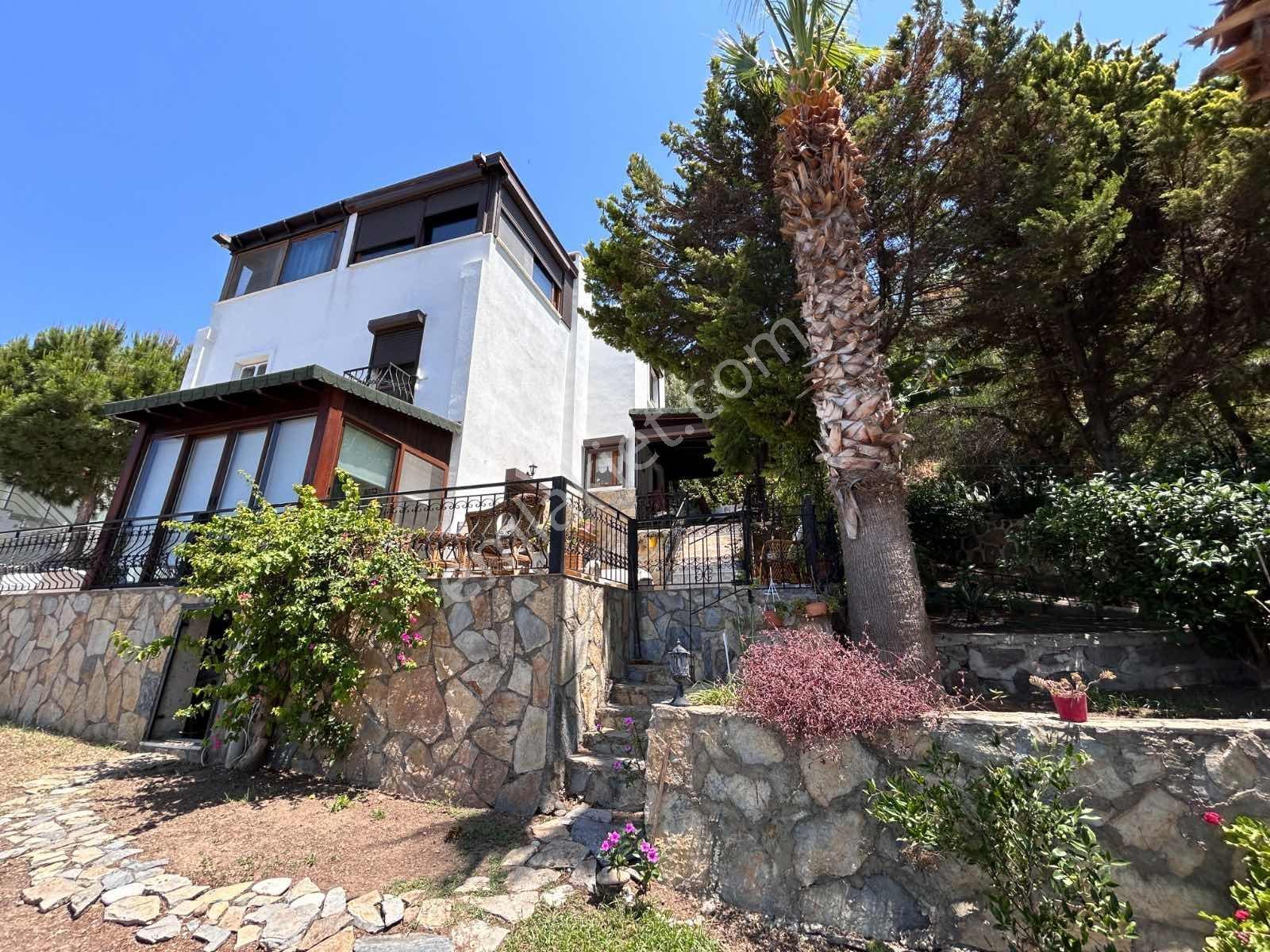 Bodrum Onurkent Sıtesınde Full Manzaralı 3+1 Vılla — fotoğraf 18