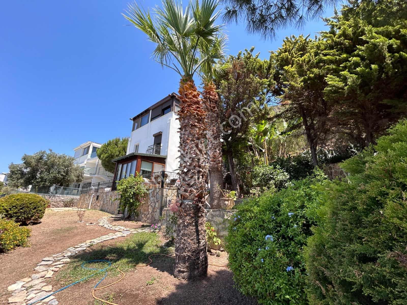 Bodrum Onurkent Sıtesınde Full Manzaralı 3+1 Vılla — fotoğraf 22