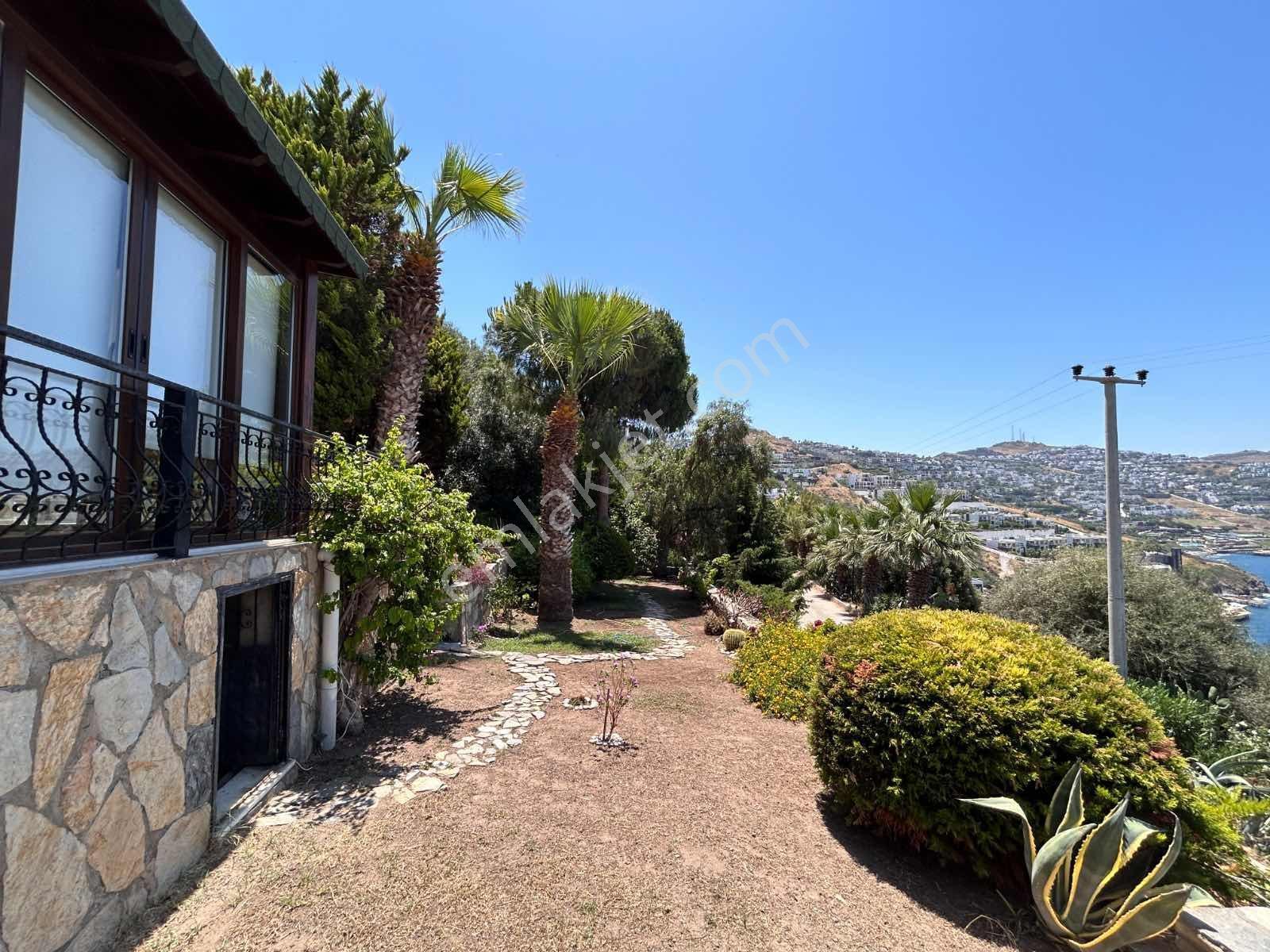 Bodrum Onurkent Sıtesınde Full Manzaralı 3+1 Vılla — fotoğraf 31