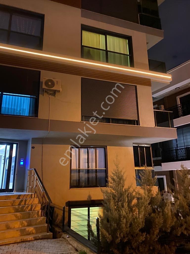 Bornova Atatürk Mah. Otoparklı Satılık 1+1 Daire — fotoğraf 30