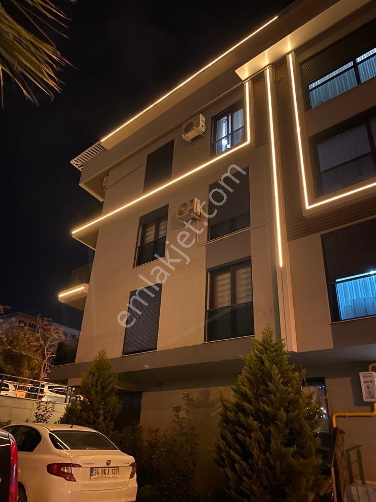 Bornova Atatürk Mah. Otoparklı Satılık 1+1 Daire — fotoğraf 31
