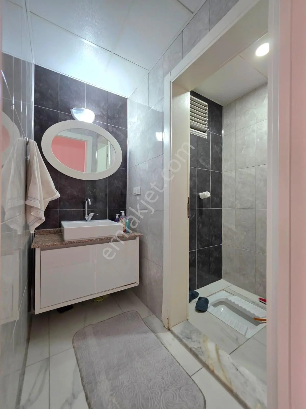 Yüksel Şahin'den S.eyyubi'de Huzur Caami Civarı Ferah 3+1 Daire — fotoğraf 44