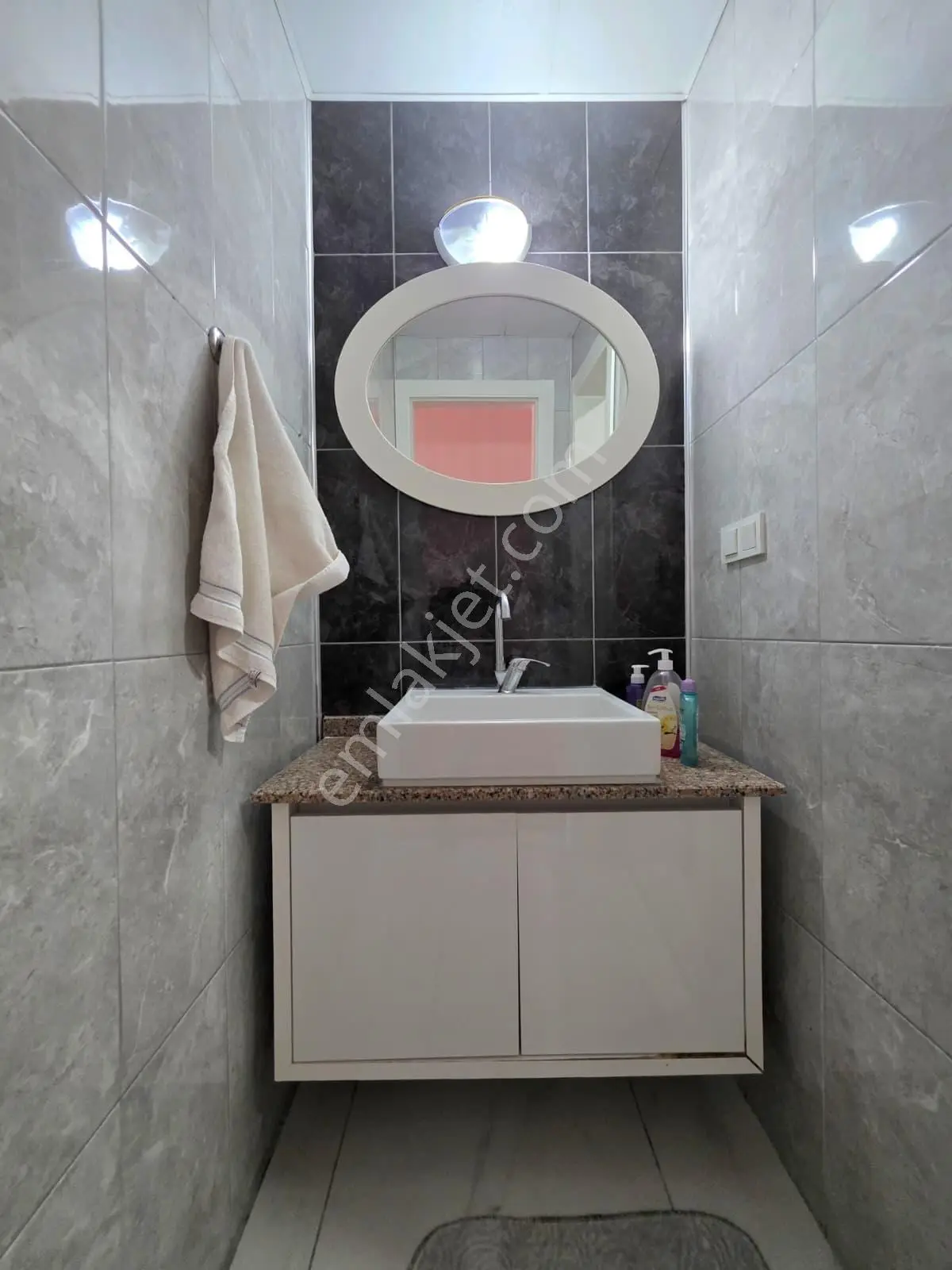 Yüksel Şahin'den S.eyyubi'de Huzur Caami Civarı Ferah 3+1 Daire — fotoğraf 45