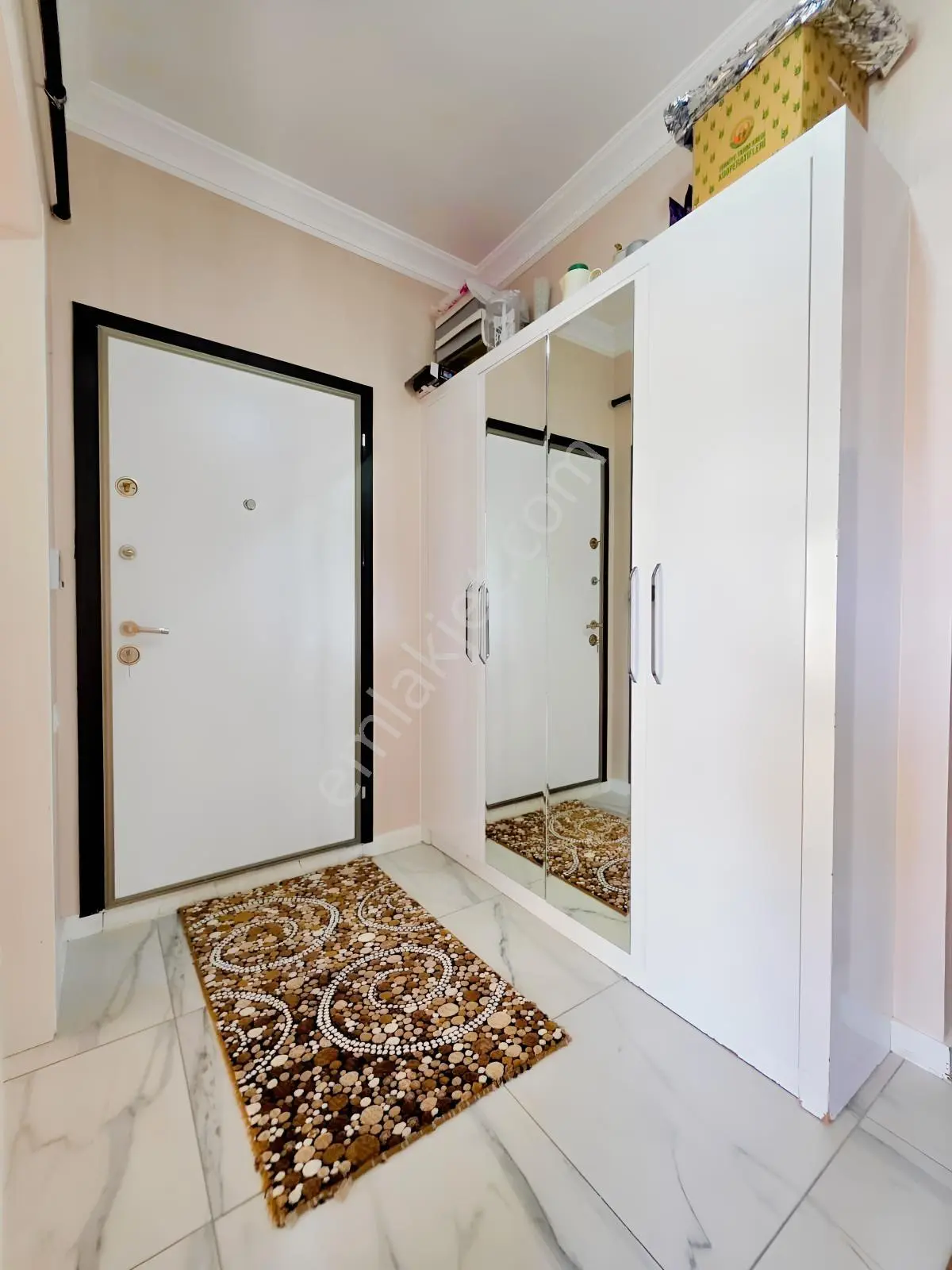 Yüksel Şahin'den S.eyyubi'de Huzur Caami Civarı Ferah 3+1 Daire — fotoğraf 53