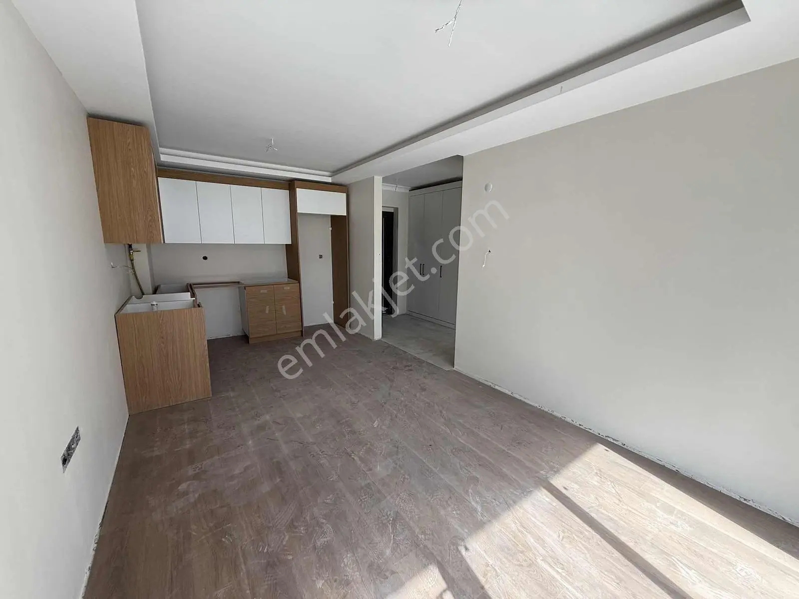 Cb Başrol Yıldırım Arabayatağı Satılık 1+1 Daire — fotoğraf 2